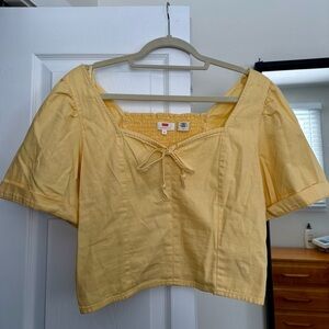 Levi’s Cotton Cropped Blouse